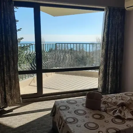 Silver Hotel