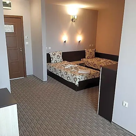 Silver Hotel 3*